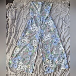 H&M Strapless Floral Wide Leg Cropped Jumpsuit, Size 12, Multi-Color, EUC Easter